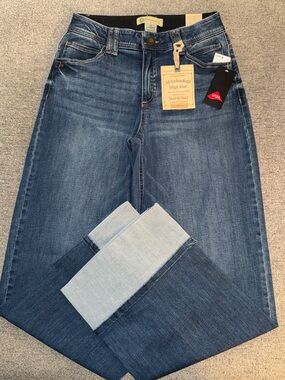 Democracy Women High Rise Booty Lift Jeans